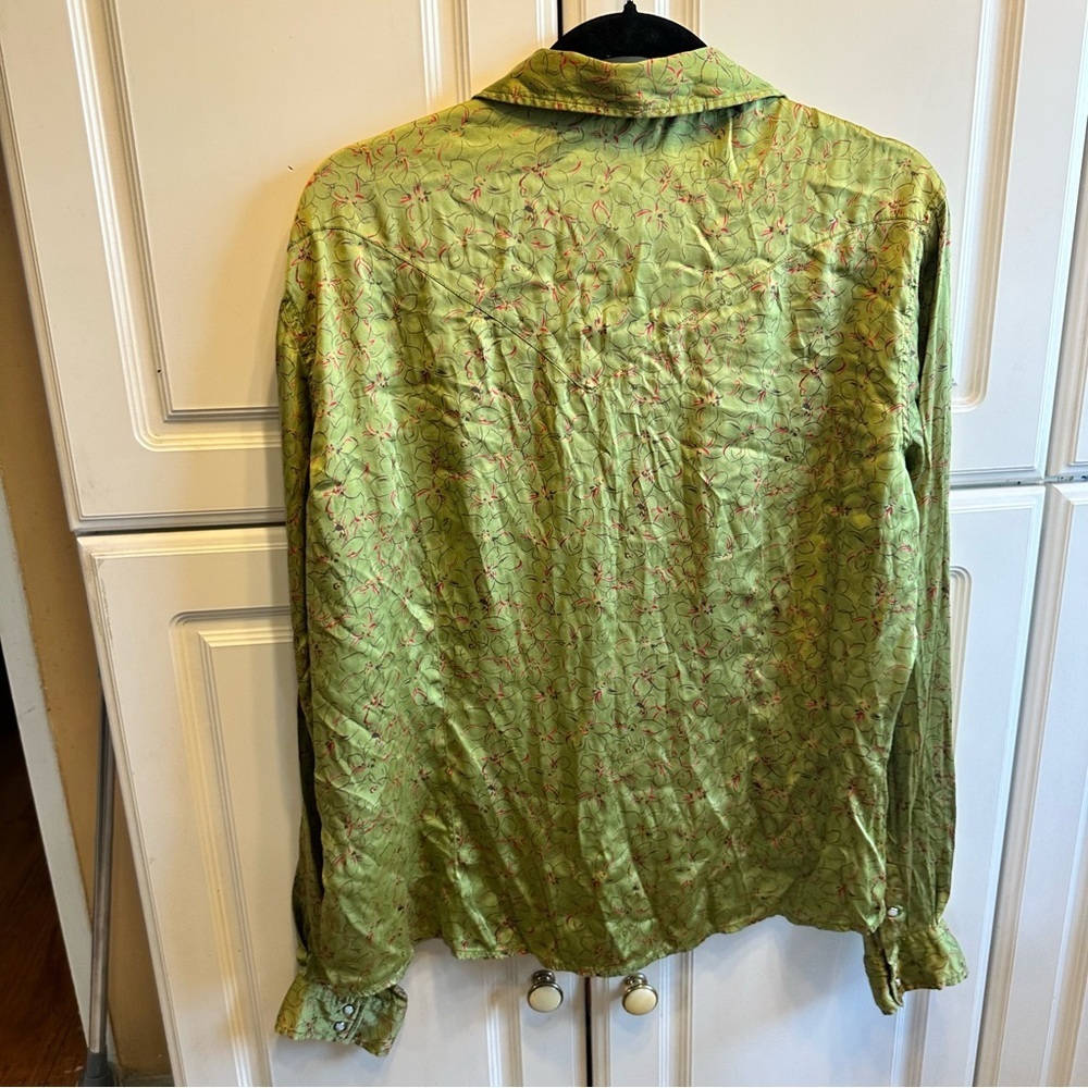 Ryan by Rachael Zoe Green Patterned Button-Up Silk Blouse, Size: XL - Picture 3 of 7